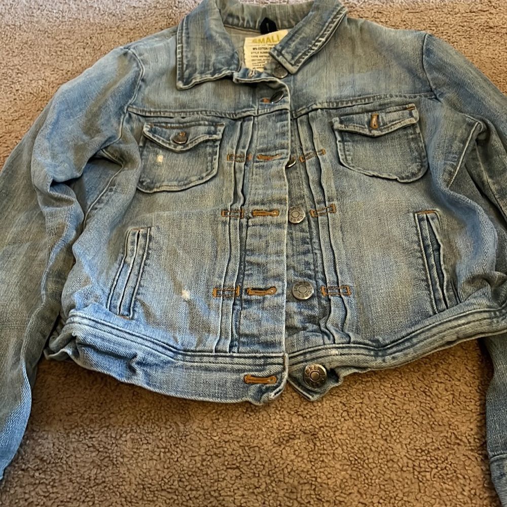 J crew small jean jacket‎ - Picture 5 of 8